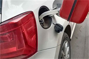 青山24小时救援车收费标准