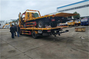 青山同城汽车补胎